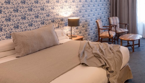 Habitación triple, vistas a la bahía