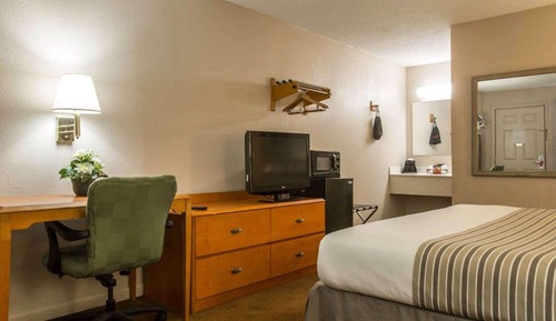 Habitación estándar, 1 cama de matrimonio grande, fumadores