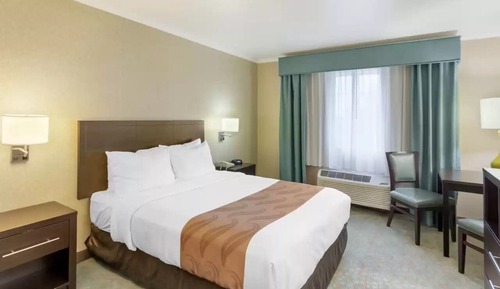 Habitación básica, 1 cama de matrimonio, accesible para personas con discapacidad, no fumadores