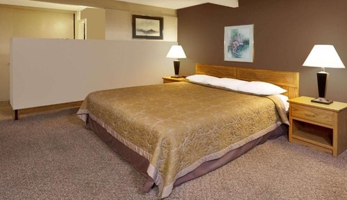 Habitación básica, 1 cama de matrimonio grande