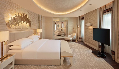 Suite presidencial, 1 cama de matrimonio grande, vistas a la ciudad