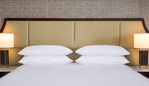 Suite, 1 cama de matrimonio grande con sofá cama, vistas a la ciudad