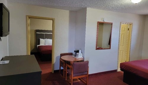 Suite, no fumadores (3 Queen Beds)