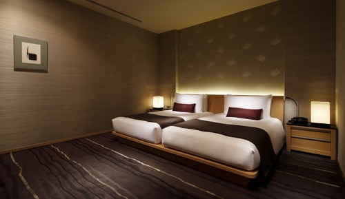 Suite, no fumadores, vistas al jardín (Breakfast & Club Lounge access)