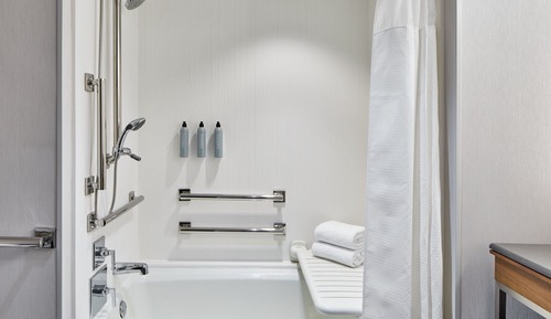 Habitación, 2 camas de matrimonio, no fumadores (Mobility Accessible, Tub)