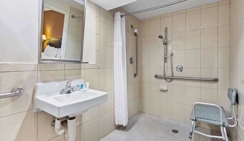 Suite, 1 cama de matrimonio grande con sofá cama, accesible para personas con discapacidad (Upgrade)