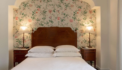 Classic Double or Twin Room