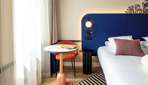 Suite, 1 cama de matrimonio grande con sofá cama