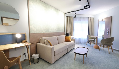 Suite junior, 1 cama de matrimonio grande con sofá cama