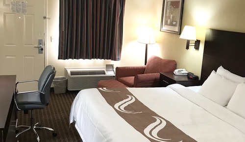 Habitación estándar, 1 cama de matrimonio grande, fumadores