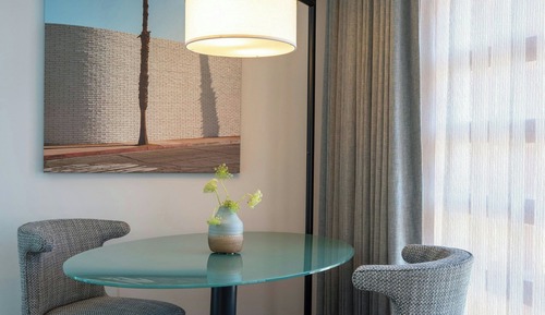 Suite estudio, 1 habitación (Mobility/Hearing Access, Roll-in Shwr)
