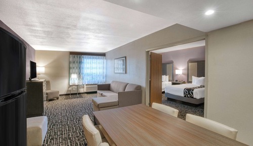Suite, 2 camas de matrimonio, no fumadores (Various Views)