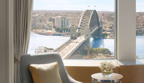 Suite, 1 cama de matrimonio grande, vistas al puerto (High Floor)