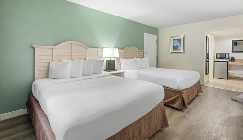 Habitación estándar, 2 camas de matrimonio, no fumadores, frigorífico y microondas