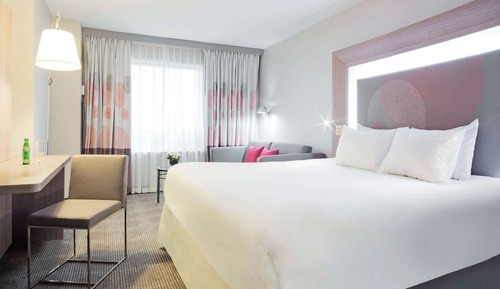 Habitación, 1 cama de matrimonio grande con sofá cama