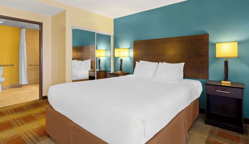 Habitación estándar, 1 cama de matrimonio grande, accesible para personas con discapacidad