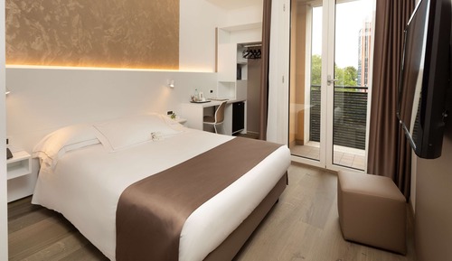 Habitación Business, 1 cama doble, no fumadores (French Size Bed 140 Cm)