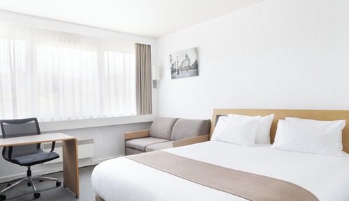 Habitación estándar, 1 cama de matrimonio con sofá cama
