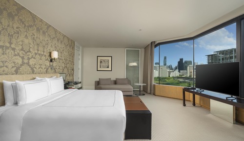 Suite (Diplomat)