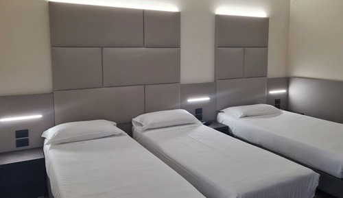 Habitación triple económica