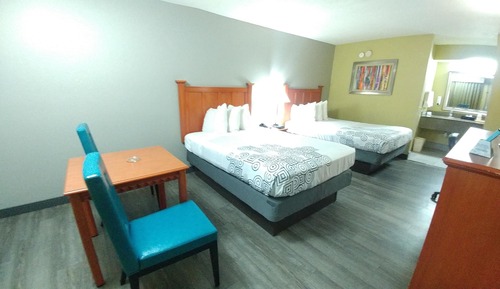 Habitación estándar, 2 camas dobles, fumadores, frigorífico y microondas (Pet Friendly)