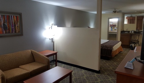 Suite, 1 cama de matrimonio grande, no fumadores, frigorífico y microondas