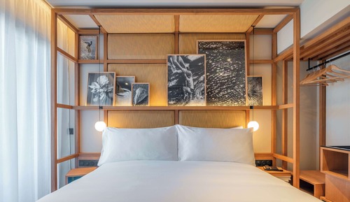 Habitación estándar, 1 cama de matrimonio grande, balcón