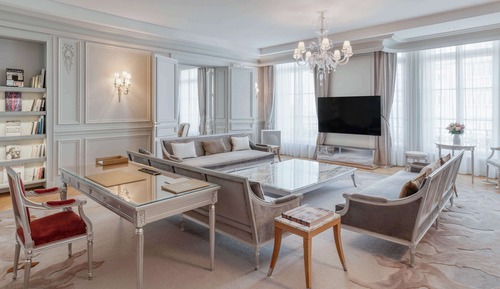 Raffles, Suite presidencial