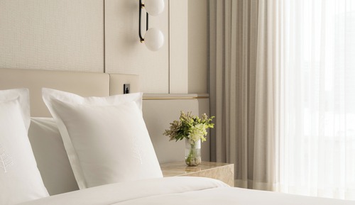Suite, 1 cama de matrimonio grande, vistas a la ciudad