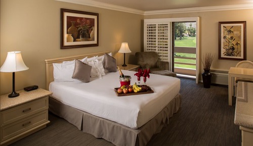 Habitación estándar, 1 cama de matrimonio grande (Pool or Golf View)