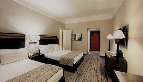 Suite junior, varias camas