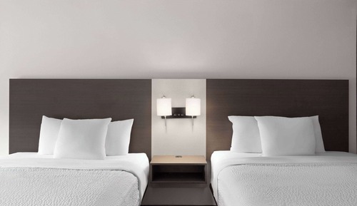 Habitación, 2 camas de matrimonio, no fumadores (Mobility/Hearing, Tub w/ Grab Bars)