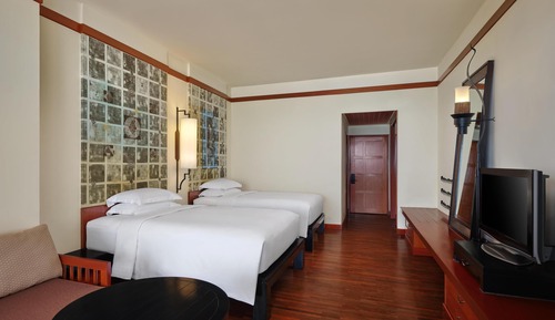 Habitación clásica con 2 camas individuales, vistas al mar