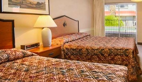 Habitación, 2 camas de matrimonio, no fumadores, frigorífico (2 Star)
