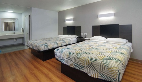 Habitación Deluxe, 2 camas de matrimonio, accesible para personas con discapacidad, no fumadores