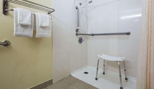 Habitación estándar, 1 cama de matrimonio, accesible para personas con discapacidad, no fumadores