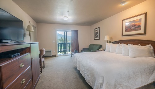 Habitación clásica, 1 cama de matrimonio grande, vistas al río, planta baja