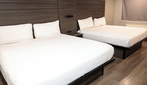 Suite Deluxe, no fumadores (2 King Beds)