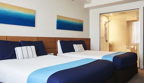 Habitación ejecutiva con 2 camas individuales, vistas al puerto deportivo