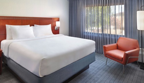 Suite, 1 cama de matrimonio grande con sofá cama, no fumadores (Hearing Accessible)