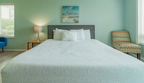 Habitación estándar, 1 cama de matrimonio grande, vistas a la bahía
