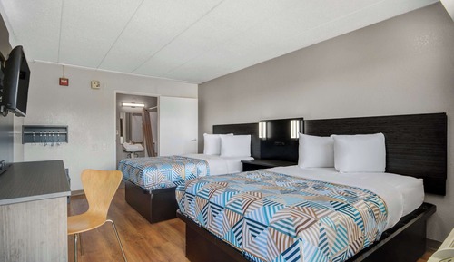 Habitación Deluxe, 2 camas dobles, accesible para personas con discapacidad, no fumadores