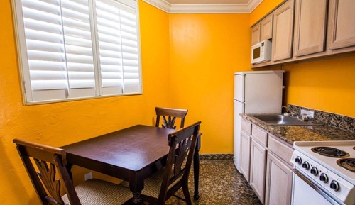Habitación, 2 camas de matrimonio, no fumadores (Efficiency)