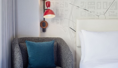 Habitación Deluxe, 1 cama de matrimonio grande, vistas a la ciudad