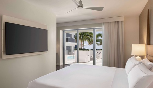 Suite junior, 1 cama de matrimonio grande, balcón, frente al mar