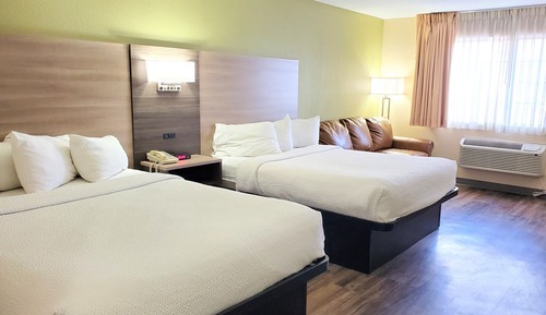 Suite estudio, 2 camas de matrimonio, no fumadores
