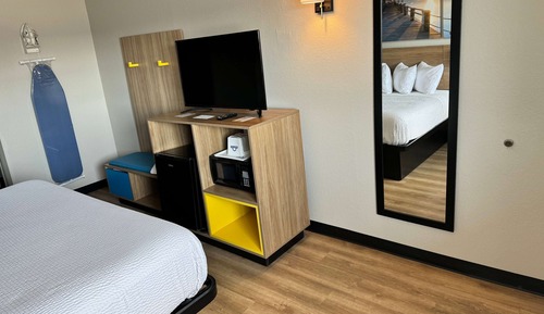 Habitación estándar, 1 cama de matrimonio grande, accesible para personas con discapacidad