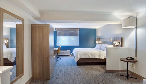 Habitación estándar, 1 cama de matrimonio grande, Acceso al salón del club (Feature)
