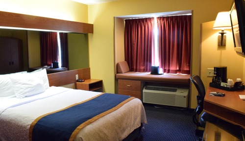 Habitación básica, 1 cama de matrimonio