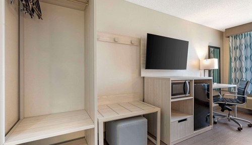 Habitación estándar, 1 cama de matrimonio grande, no fumadores, frigorífico y microondas